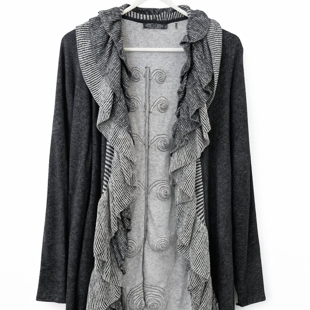 ZoZo‎ Ruffle Open Front Cardigan M Black Gray Boho Layering Sweater
